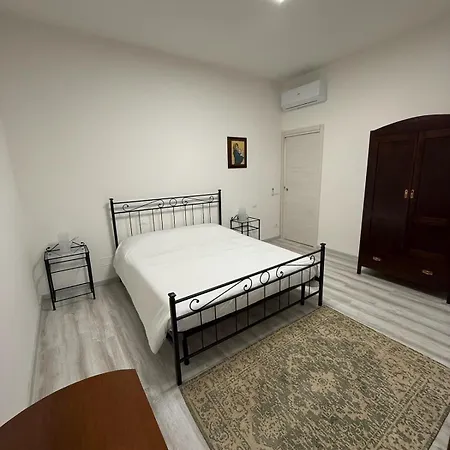 Ubytování v soukromí Elena's - Casa Gialla *