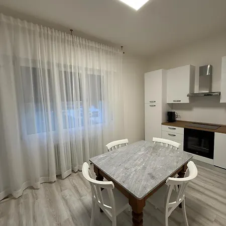 Ubytování v soukromí Elena's - Casa Gialla *