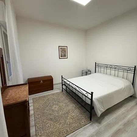 Elena's - Casa Gialla * Quartesana